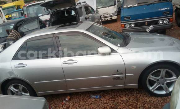 Buy Used Toyota Altezza Silver Car in Kampala in Uganda Buy Used Toyota Altezza Silver Car in Kampala in Uganda