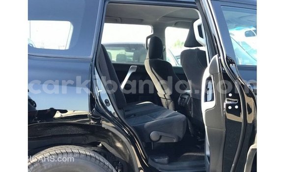 Nunua Imported Toyota Prado Nyeusi Gari ndani ya Import - Dubai nchini Uganda Nunua Imported Toyota Prado Nyeusi Gari ndani ya Import - Dubai nchini Uganda
