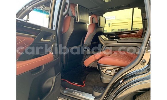 Acheter Import Voiture Lexus LX Noir à Import - Dubai, Ouganda Acheter Import Voiture Lexus LX Noir à Import - Dubai, Ouganda