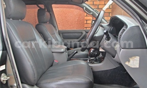 Buy Used Toyota Land Cruiser Silver Car in Kampala in Uganda Buy Used Toyota Land Cruiser Silver Car in Kampala in Uganda