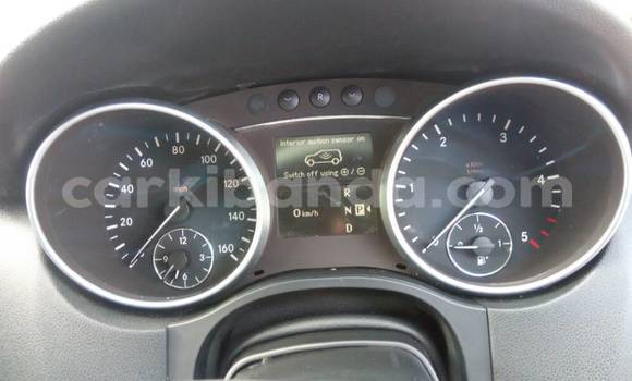 Buy Used Mercedes‒Benz ML–Class Black Car in Kampala in Uganda Buy Used Mercedes‒Benz ML–Class Black Car in Kampala in Uganda