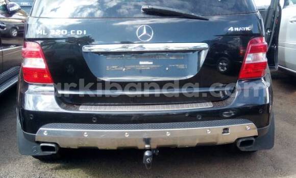 Buy Used Mercedes‒Benz ML–Class Black Car in Kampala in Uganda Buy Used Mercedes‒Benz ML–Class Black Car in Kampala in Uganda