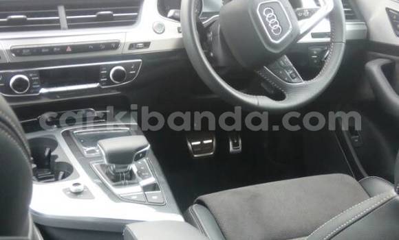 Buy Used Audi Q7 Green Car in Kampala in Uganda Buy Used Audi Q7 Green Car in Kampala in Uganda