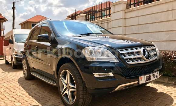Buy Used Mercedes Benz ML-Class Black Car in Kampala in Uganda Buy Used Mercedes Benz ML-Class Black Car in Kampala in Uganda