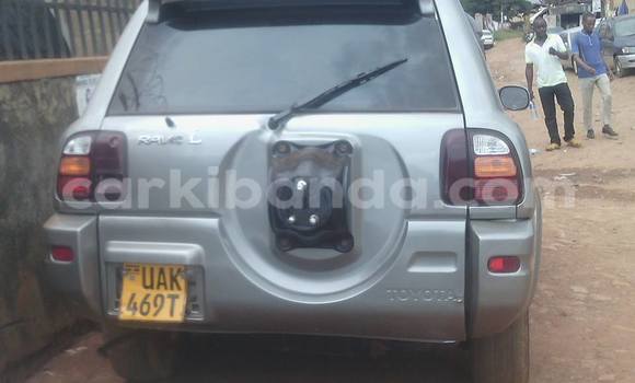 Gura Yakoze Toyota RAV4 Silver Imodoka i Arua mu Uganda Gura Yakoze Toyota RAV4 Silver Imodoka i Arua mu Uganda