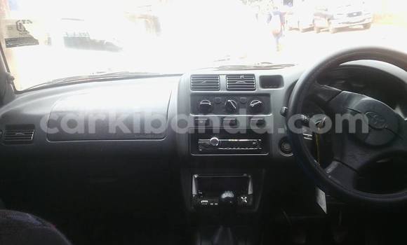 Gura Yakoze Toyota RAV4 Silver Imodoka i Arua mu Uganda Gura Yakoze Toyota RAV4 Silver Imodoka i Arua mu Uganda