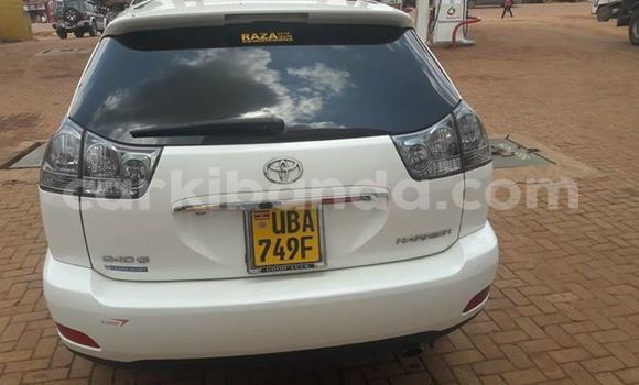 Buy Used Toyota Harrier White Car in Busia in Uganda Buy Used Toyota Harrier White Car in Busia in Uganda