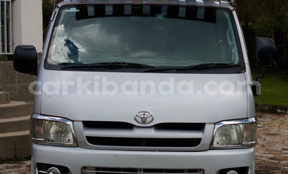 Buy Used Toyota HiAce Silver Truck in Fort Portal in Uganda Buy Used Toyota HiAce Silver Truck in Fort Portal in Uganda