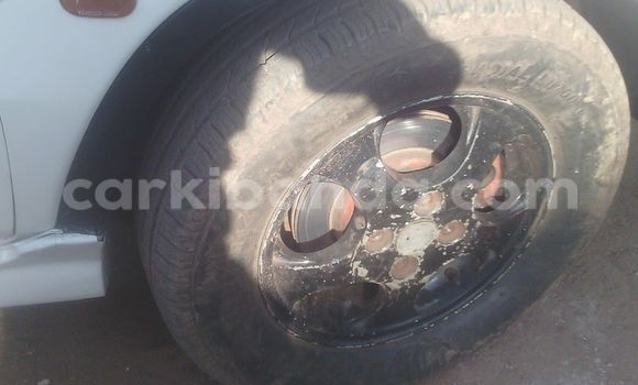 Gura Yakoze Suzuki Swift White Imodoka i Arua mu Uganda Gura Yakoze Suzuki Swift White Imodoka i Arua mu Uganda