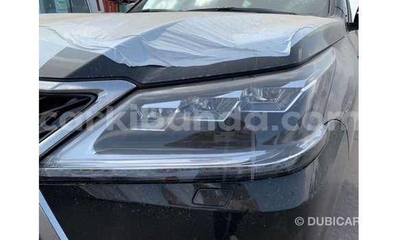 Nunua Imported Lexus LX Nyeusi Gari ndani ya Import - Dubai nchini Uganda Nunua Imported Lexus LX Nyeusi Gari ndani ya Import - Dubai nchini Uganda