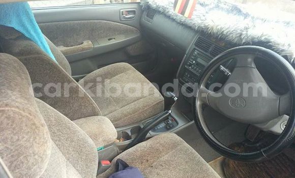 Gura Yakoze Toyota Premio White Imodoka i Busia mu Uganda Gura Yakoze Toyota Premio White Imodoka i Busia mu Uganda