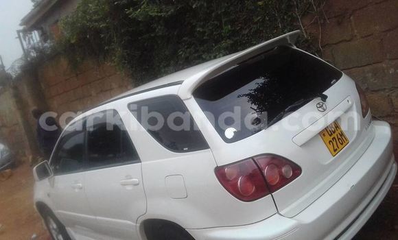 Buy Used Toyota Harrier White Car in Kampala in Uganda Buy Used Toyota Harrier White Car in Kampala in Uganda
