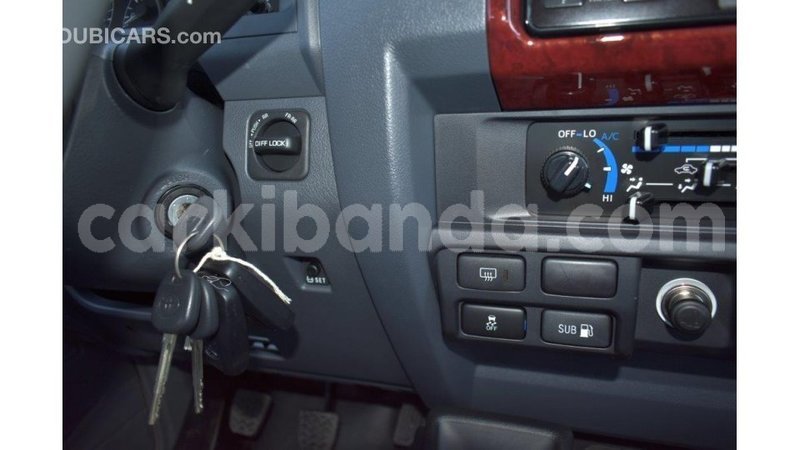 Big with watermark toyota land cruiser uganda import dubai 10114