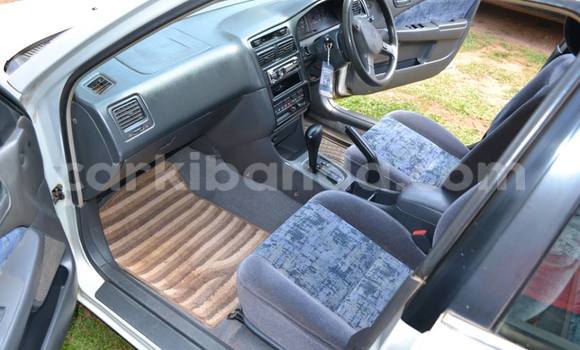 Nunua Ilio tumika Toyota Premio Fedha Gari ndani ya Arua nchini Uganda Nunua Ilio tumika Toyota Premio Fedha Gari ndani ya Arua nchini Uganda