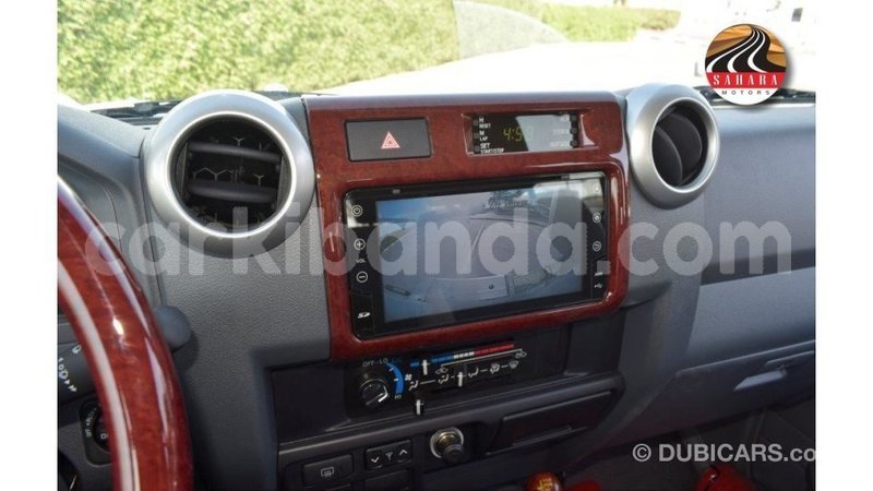 Big with watermark toyota land cruiser uganda import dubai 10115