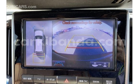 Gura Imported Toyota Land Cruiser Black Imodoka i Import - Dubai mu Uganda Gura Imported Toyota Land Cruiser Black Imodoka i Import - Dubai mu Uganda