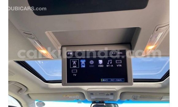 Acheter Import Voiture Toyota Land Cruiser Noir à Import - Dubai, Ouganda Acheter Import Voiture Toyota Land Cruiser Noir à Import - Dubai, Ouganda