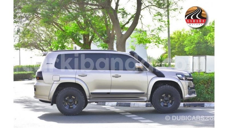 Big with watermark toyota land cruiser uganda import dubai 10123