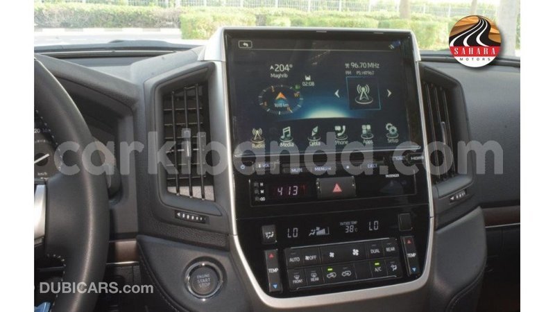 Big with watermark toyota land cruiser uganda import dubai 10123