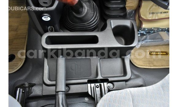 Acheter Import Voiture Toyota Land Cruiser Autre à Import - Dubai, Ouganda Acheter Import Voiture Toyota Land Cruiser Autre à Import - Dubai, Ouganda
