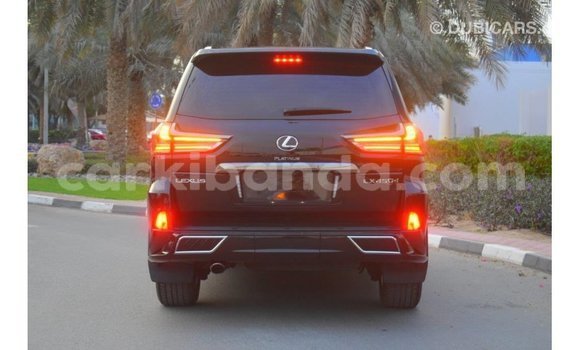 Acheter Import Voiture Lexus LX Noir à Import - Dubai, Ouganda Acheter Import Voiture Lexus LX Noir à Import - Dubai, Ouganda