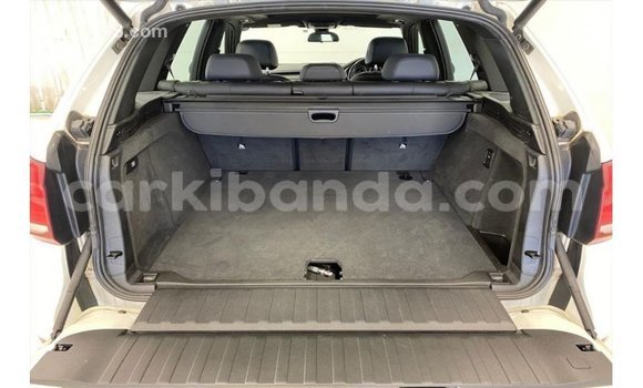 Gura Imported BMW X5 White Imodoka i Import - Dubai mu Uganda Gura Imported BMW X5 White Imodoka i Import - Dubai mu Uganda
