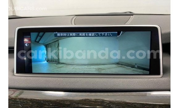 Gura Imported BMW X5 White Imodoka i Import - Dubai mu Uganda Gura Imported BMW X5 White Imodoka i Import - Dubai mu Uganda