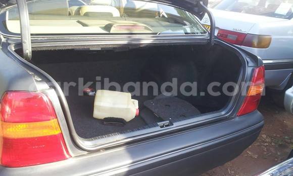 Nunua Ilio tumika Toyota Progress Nyeusi Gari ndani ya Arua nchini Uganda Nunua Ilio tumika Toyota Progress Nyeusi Gari ndani ya Arua nchini Uganda