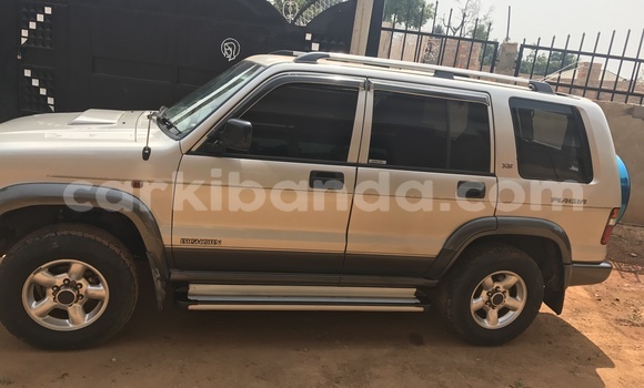 Buy Used Isuzu Trooper Silver Car in Kampala in Uganda