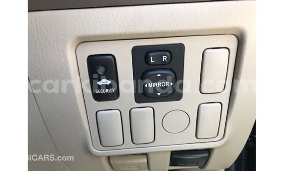 Gura Imported Toyota Hilux Black Imodoka i Import - Dubai mu Uganda Gura Imported Toyota Hilux Black Imodoka i Import - Dubai mu Uganda