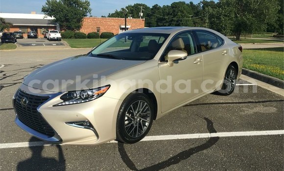 Buy Used Lexus ES 300 Other Car in Kampala in Uganda Buy Used Lexus ES 300 Other Car in Kampala in Uganda