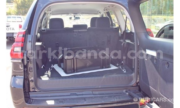 Acheter Import Voiture Toyota Prado Noir à Import - Dubai, Ouganda Acheter Import Voiture Toyota Prado Noir à Import - Dubai, Ouganda