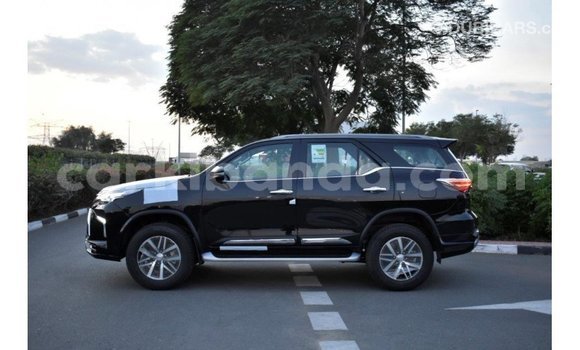 Buy Import Toyota Fortuner Black Car in Import - Dubai in Uganda Buy Import Toyota Fortuner Black Car in Import - Dubai in Uganda
