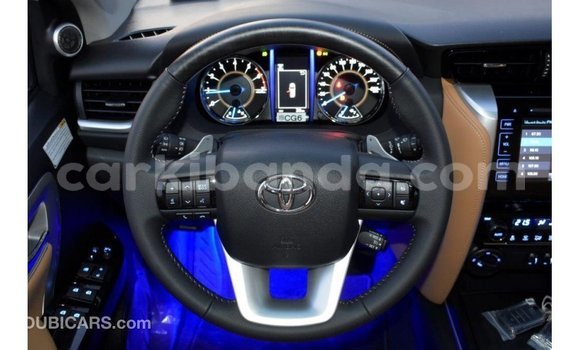 Buy Import Toyota Fortuner Black Car in Import - Dubai in Uganda Buy Import Toyota Fortuner Black Car in Import - Dubai in Uganda