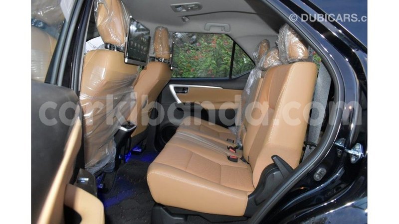 Big with watermark toyota fortuner uganda import dubai 10159