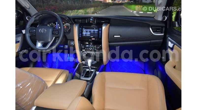 Big with watermark toyota fortuner uganda import dubai 10159