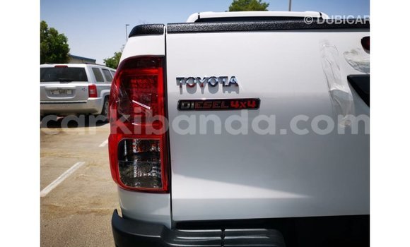 Buy Import Toyota Hilux White Car in Import - Dubai in Uganda Buy Import Toyota Hilux White Car in Import - Dubai in Uganda