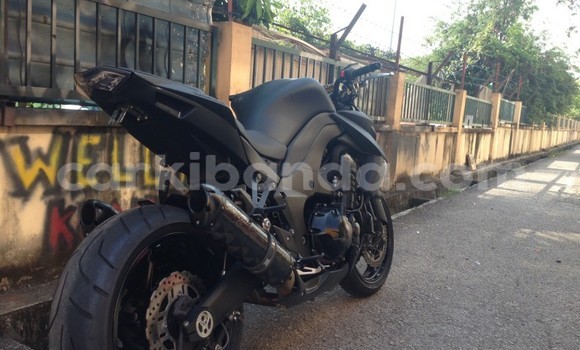 Gura Yakoze Kawasaki Ninja 250R Black Bike i Arua mu Uganda Gura Yakoze Kawasaki Ninja 250R Black Bike i Arua mu Uganda