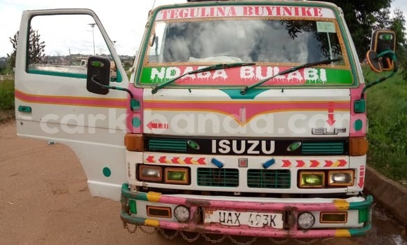 Buy Used Isuzu FTR 850 White Truck in Kampala in Uganda