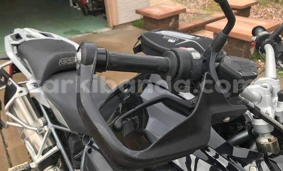 Nunua Ilio tumika BMW R 1200 GS Nyingine Bike ndani ya Kampala nchini Uganda Nunua Ilio tumika BMW R 1200 GS Nyingine Bike ndani ya Kampala nchini Uganda