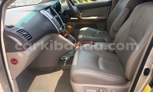 Nunua Ilio tumika Toyota Harrier Nyingine Gari ndani ya Kampala nchini Uganda Nunua Ilio tumika Toyota Harrier Nyingine Gari ndani ya Kampala nchini Uganda