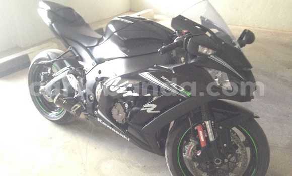 Buy Used Kawasaki Ninja ZX-10R Black Bike in Kampala in Uganda Buy Used Kawasaki Ninja ZX-10R Black Bike in Kampala in Uganda