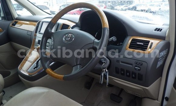 Acheter Neuf Voiture Toyota Alphard Blanc à Kampala, Ouganda Acheter Neuf Voiture Toyota Alphard Blanc à Kampala, Ouganda