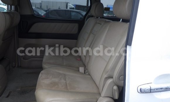 Acheter Neuf Voiture Toyota Alphard Blanc à Kampala, Ouganda Acheter Neuf Voiture Toyota Alphard Blanc à Kampala, Ouganda