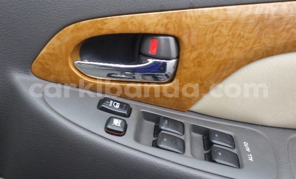 Acheter Neuf Voiture Toyota Alphard Blanc à Kampala, Ouganda Acheter Neuf Voiture Toyota Alphard Blanc à Kampala, Ouganda