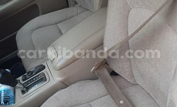 Gura Yakoze Toyota Progres Silver Imodoka i Kampala mu Uganda Gura Yakoze Toyota Progres Silver Imodoka i Kampala mu Uganda