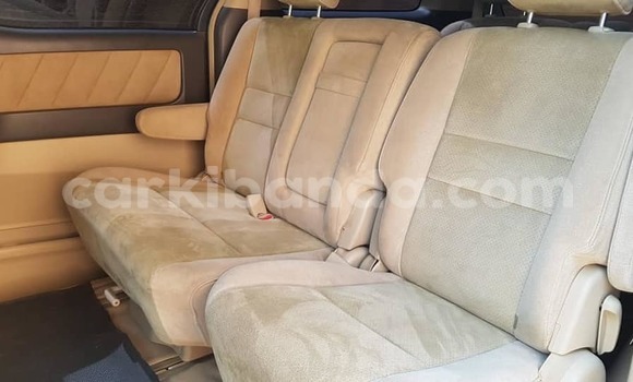 Gura Yakoze Toyota Alphard Black Imodoka i Kampala mu Uganda Gura Yakoze Toyota Alphard Black Imodoka i Kampala mu Uganda
