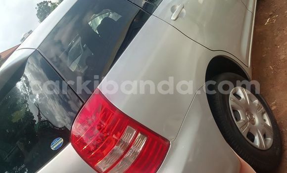 Acheter Occasion Voiture Toyota Wish Gris à Kampala, Ouganda Acheter Occasion Voiture Toyota Wish Gris à Kampala, Ouganda