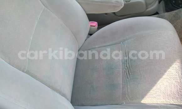 Acheter Occasion Voiture Toyota Spacio Gris à Kampala, Ouganda Acheter Occasion Voiture Toyota Spacio Gris à Kampala, Ouganda