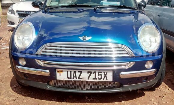 Acheter Occasion Voiture MINI Cooper Bleu à Kampala, Ouganda Acheter Occasion Voiture MINI Cooper Bleu à Kampala, Ouganda